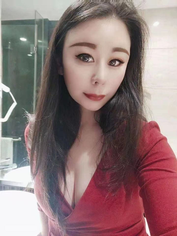 西沙翘臀安老师